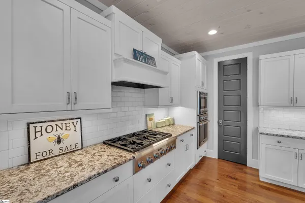 $3,590,000 | 422 Pileated Woodpecker Lane, Sunset, SC 29685