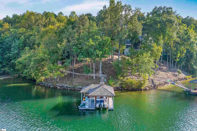 $3,590,000 | 422 Pileated Woodpecker Lane, Sunset, SC 29685