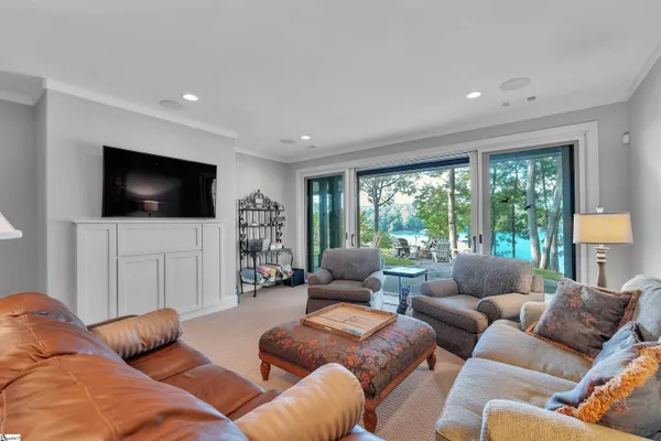 $3,590,000 | 422 Pileated Woodpecker Lane, Sunset, SC 29685