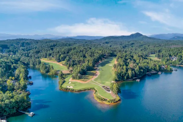 $3,590,000 | 422 Pileated Woodpecker Lane, Sunset, SC 29685