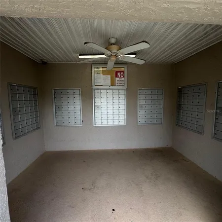 $252,000 | 306 Kensington Lake Circle, Brandon, FL 33511