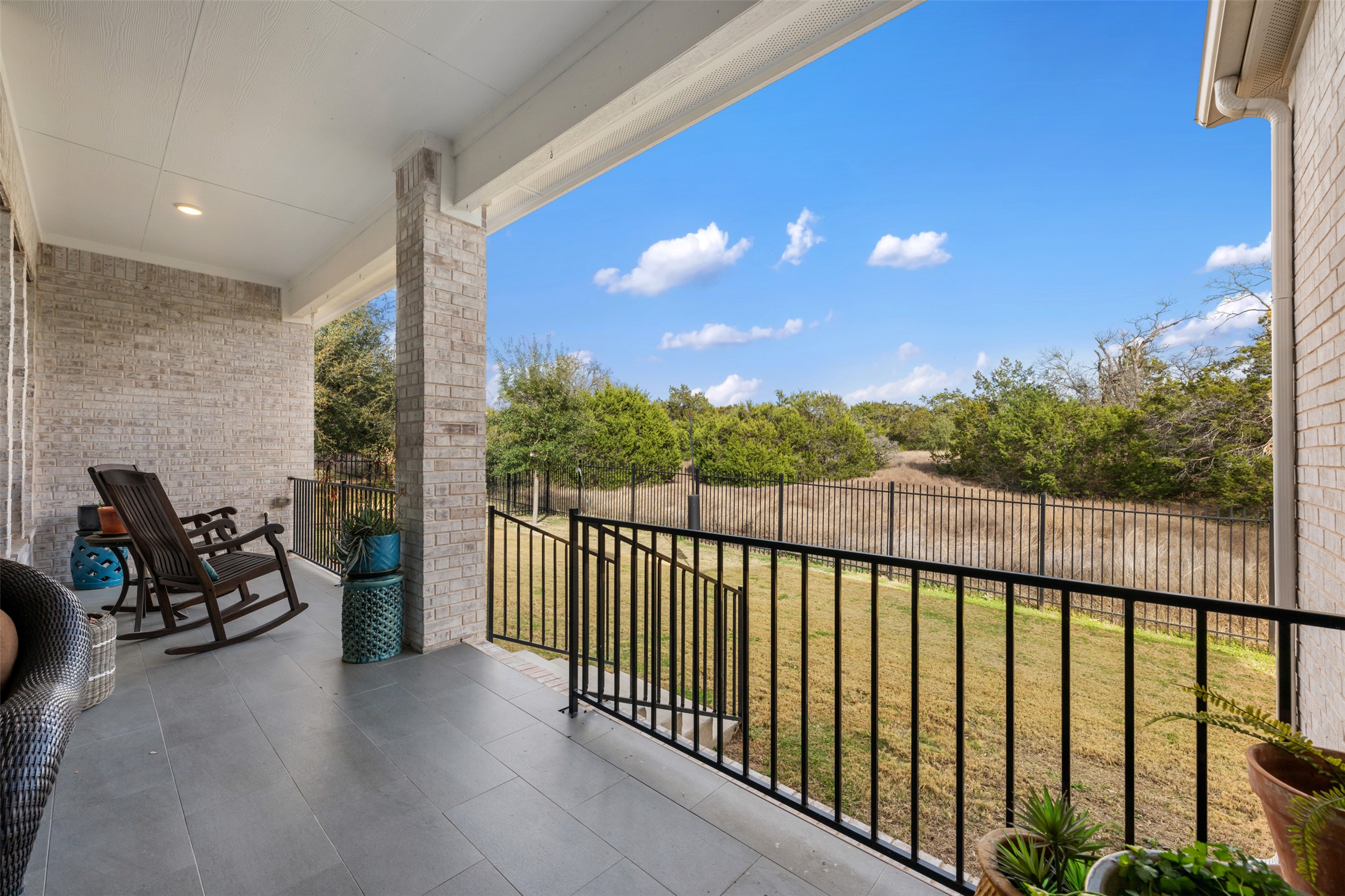 438 Pear Tree Lane Austin, TX 78737 - Photo 33 of 40 View of balcony