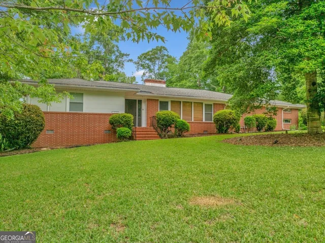 $328,000 | 531 Brookdale Drive, Dublin, GA 31021