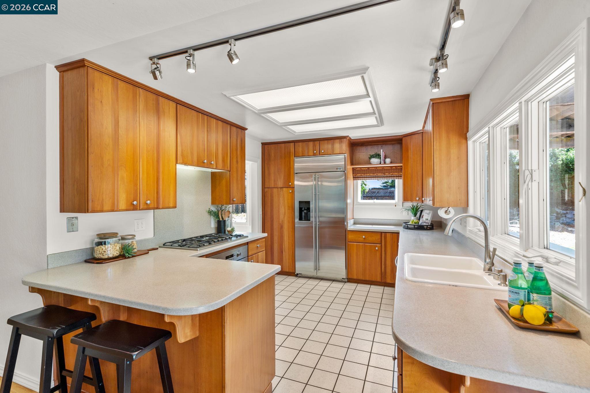 231 Ramon Place San Ramon, CA 94583 - Photo 17 of 64