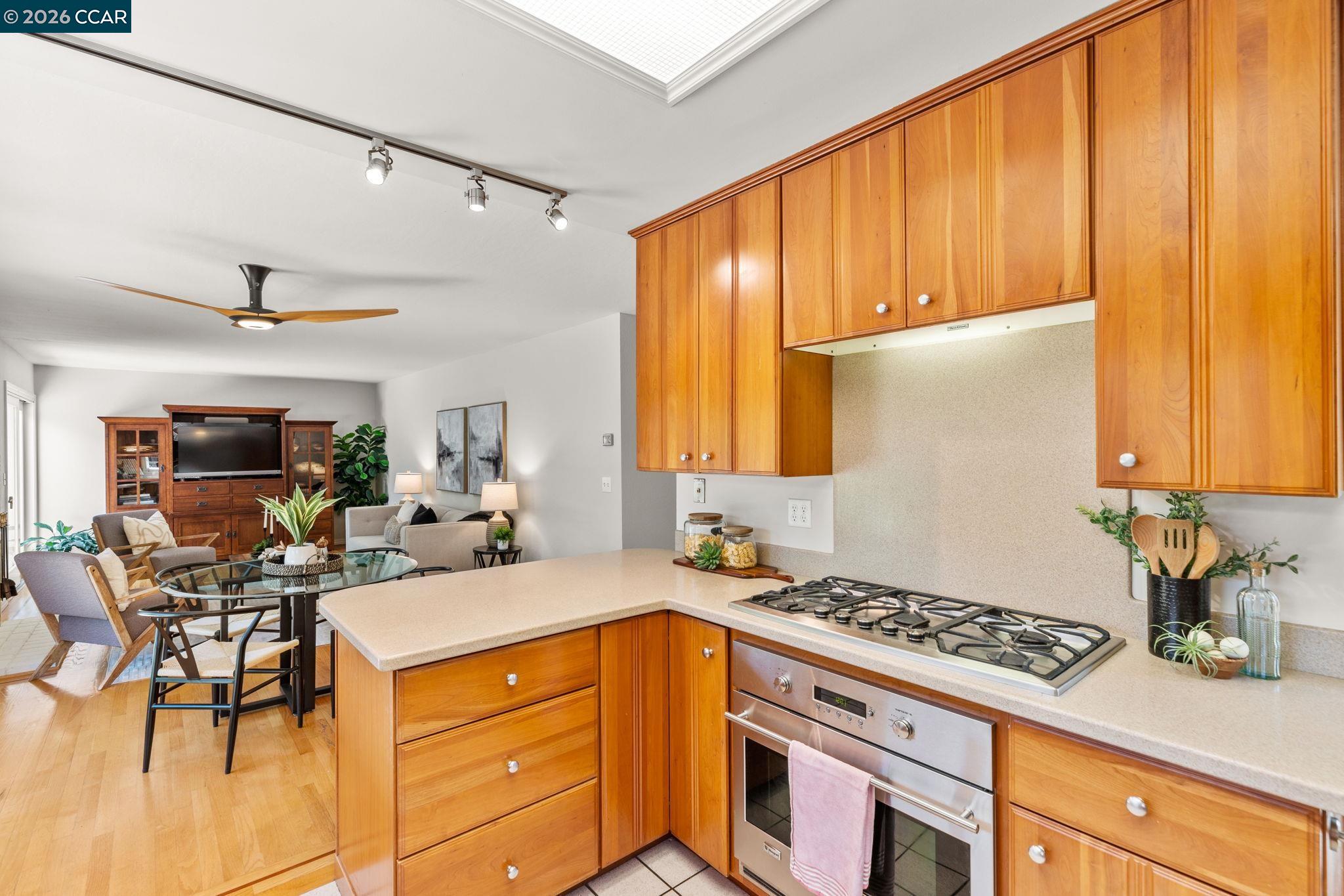 231 Ramon Place San Ramon, CA 94583 - Photo 22 of 64