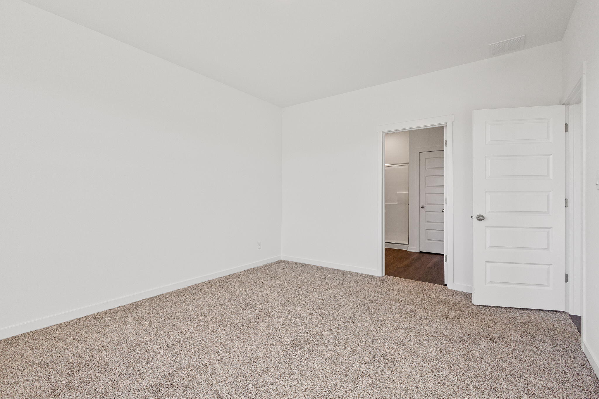 10524 Morse Place Crown Point, IN 46307 - Photo 12 of 21 an empty room with closet