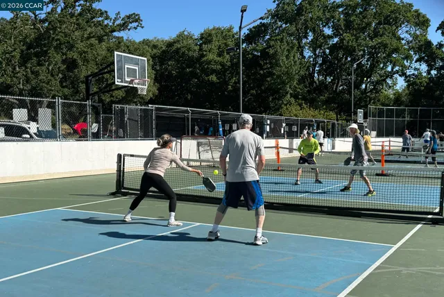 $1,595,000 | 3326 Walnut Lane, Lafayette, CA 94549