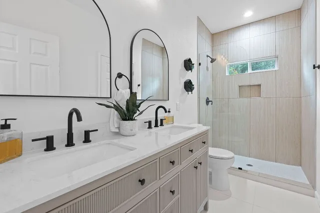 $250,000 | 738 Chihuahua Street, Lockhart, TX 78644