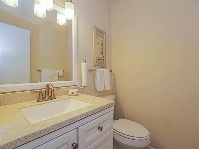 $1,475 | 11 Vista Palm Lane, Unit 103, Vero Beach, FL 32962