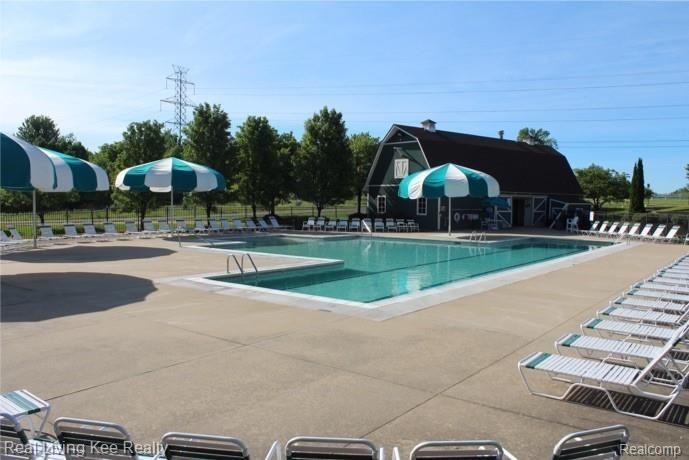 4234 Bold Meadows Rochester, MI 48306 - Photo 34 of 44 Crossings pool.jpg