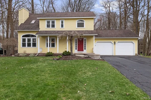 $384,900 | 2856 Hiltonwood Road, Lysander, NY 13027