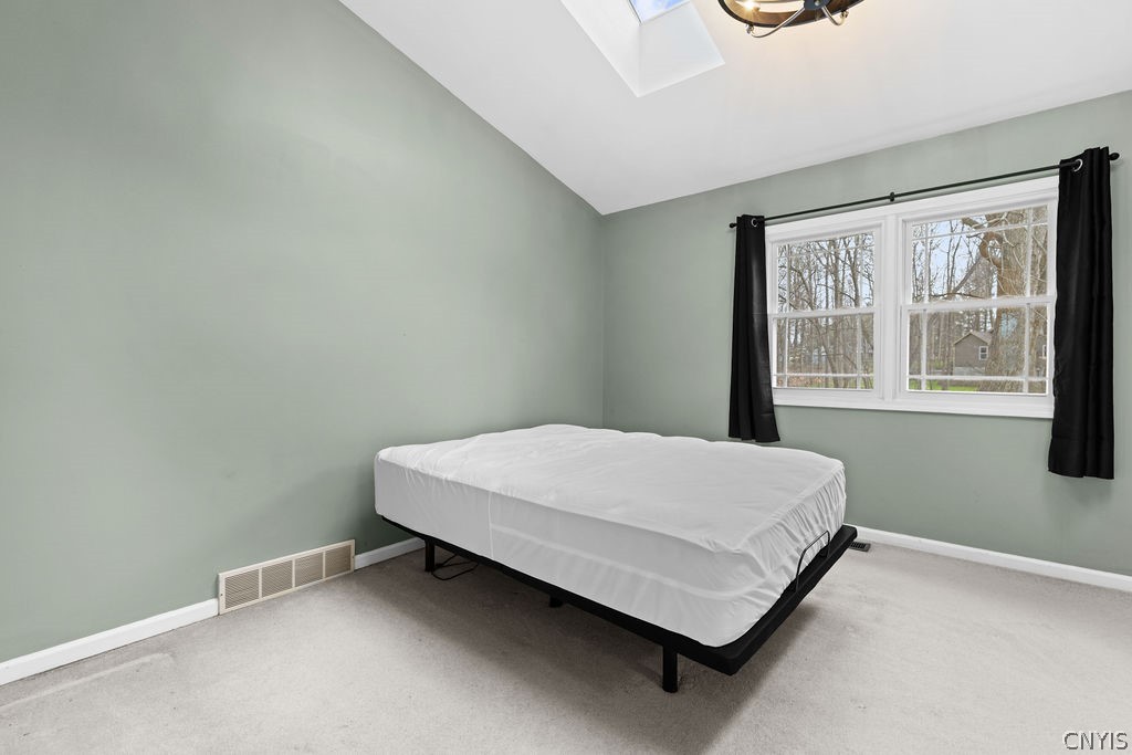 2856 Hiltonwood Road Lysander, NY 13027 - Photo 25 of 50 Primary bedroom with vaulted ceiling