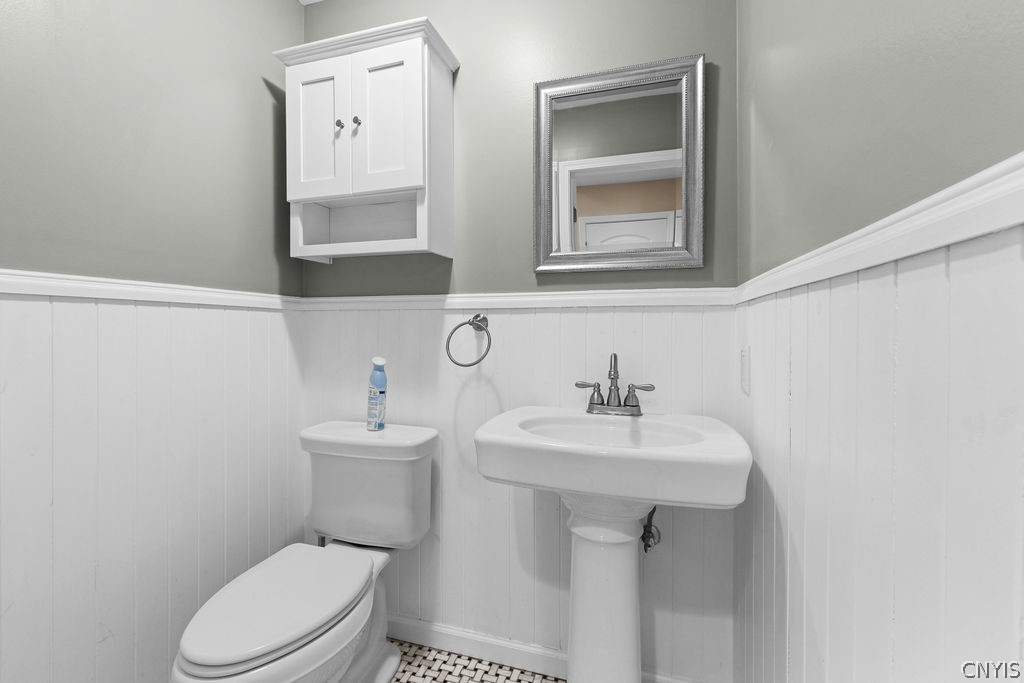 2856 Hiltonwood Road Lysander, NY 13027 - Photo 8 of 50 Half bath on main floor