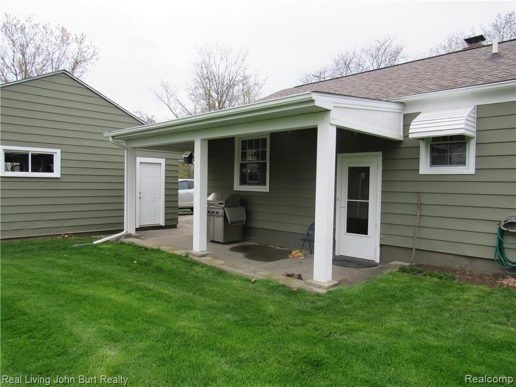 5204 North Irish Road Davison, MI 48423 - Photo 26 of 26 IMG_2027.JPG