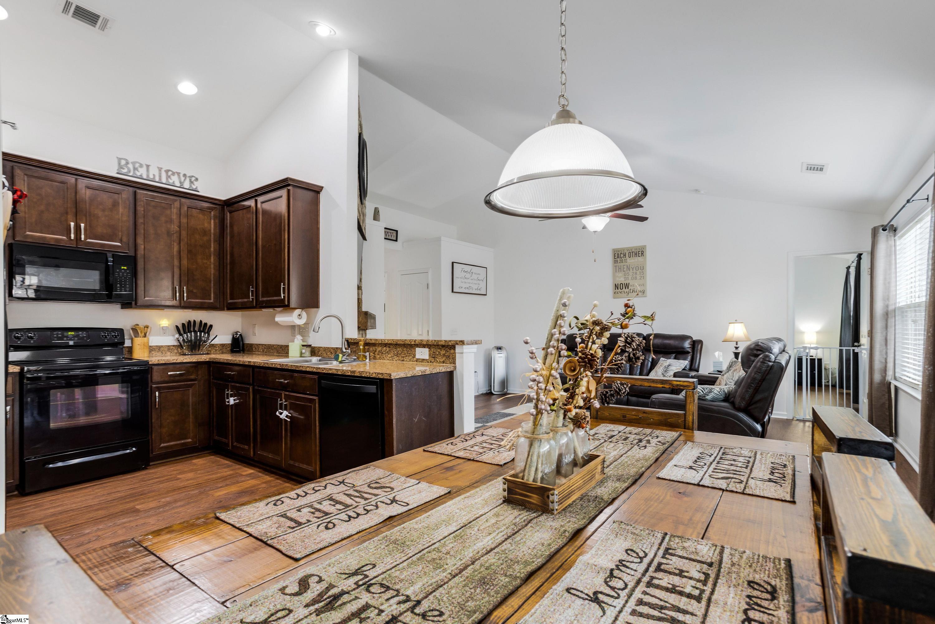 319 Riverdale Road Simpsonville, SC 29680 - Photo 11 of 34 Gallery Image 11