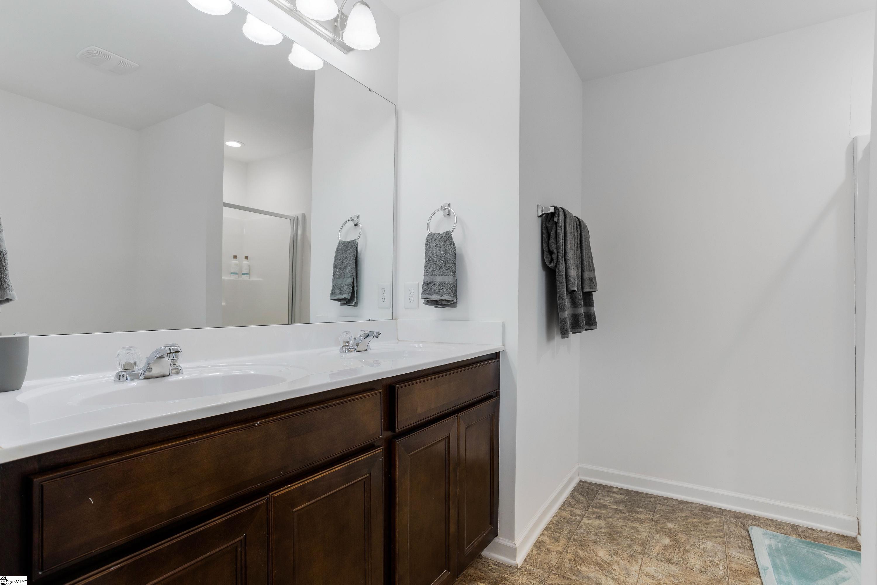 319 Riverdale Road Simpsonville, SC 29680 - Photo 18 of 34 Gallery Image 18