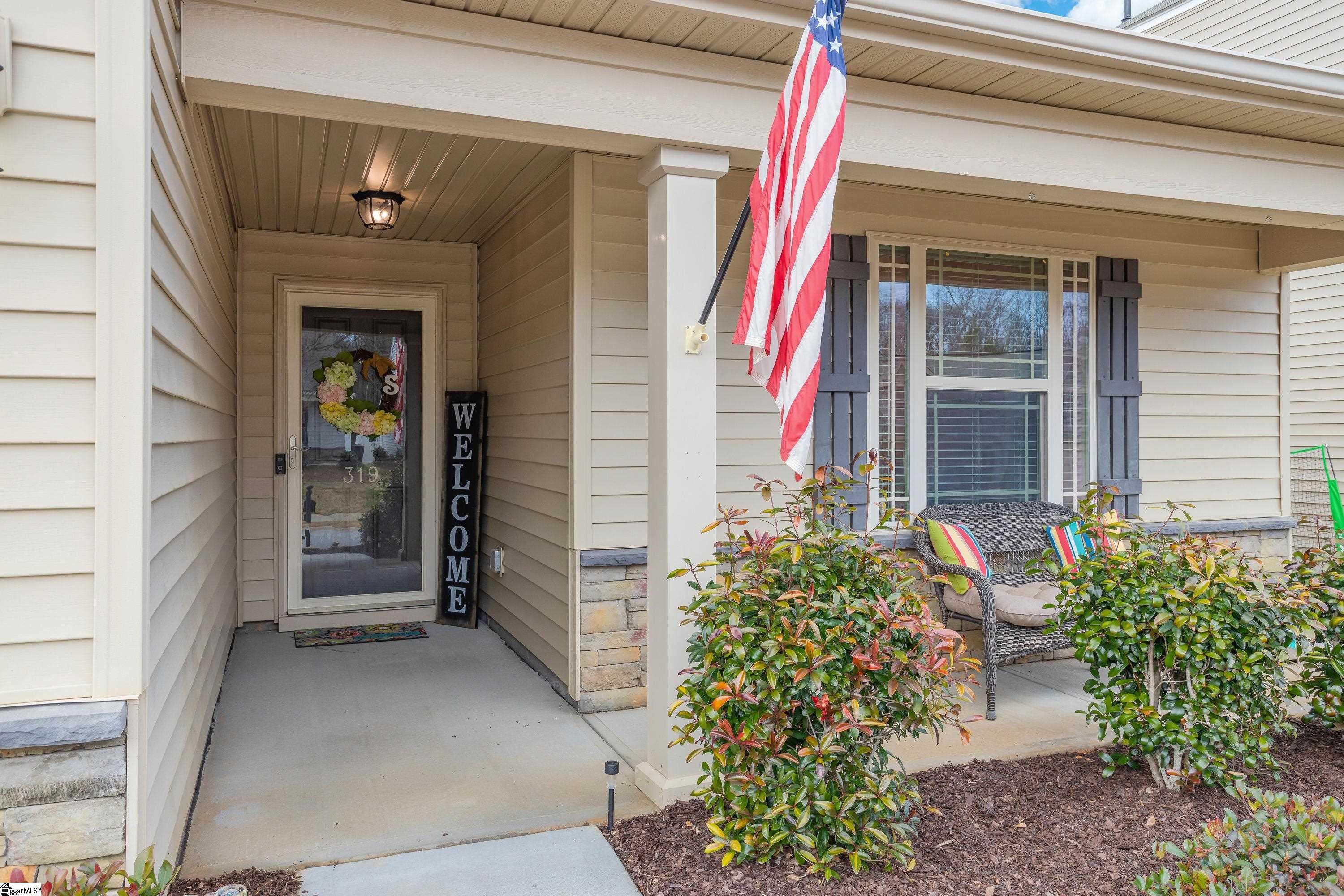 319 Riverdale Road Simpsonville, SC 29680 - Photo 3 of 34 Gallery Image 3