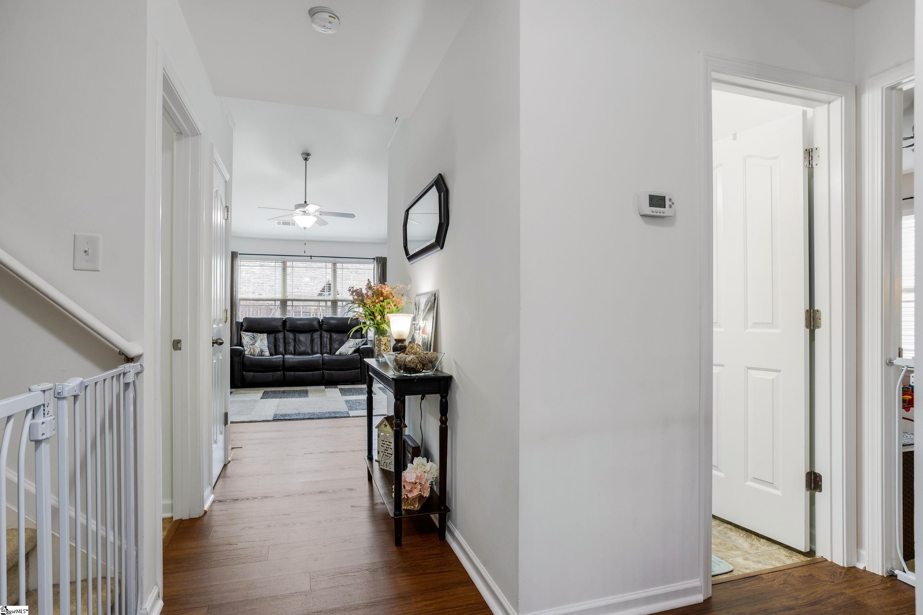 319 Riverdale Road Simpsonville, SC 29680 - Photo 5 of 34 Gallery Image 5