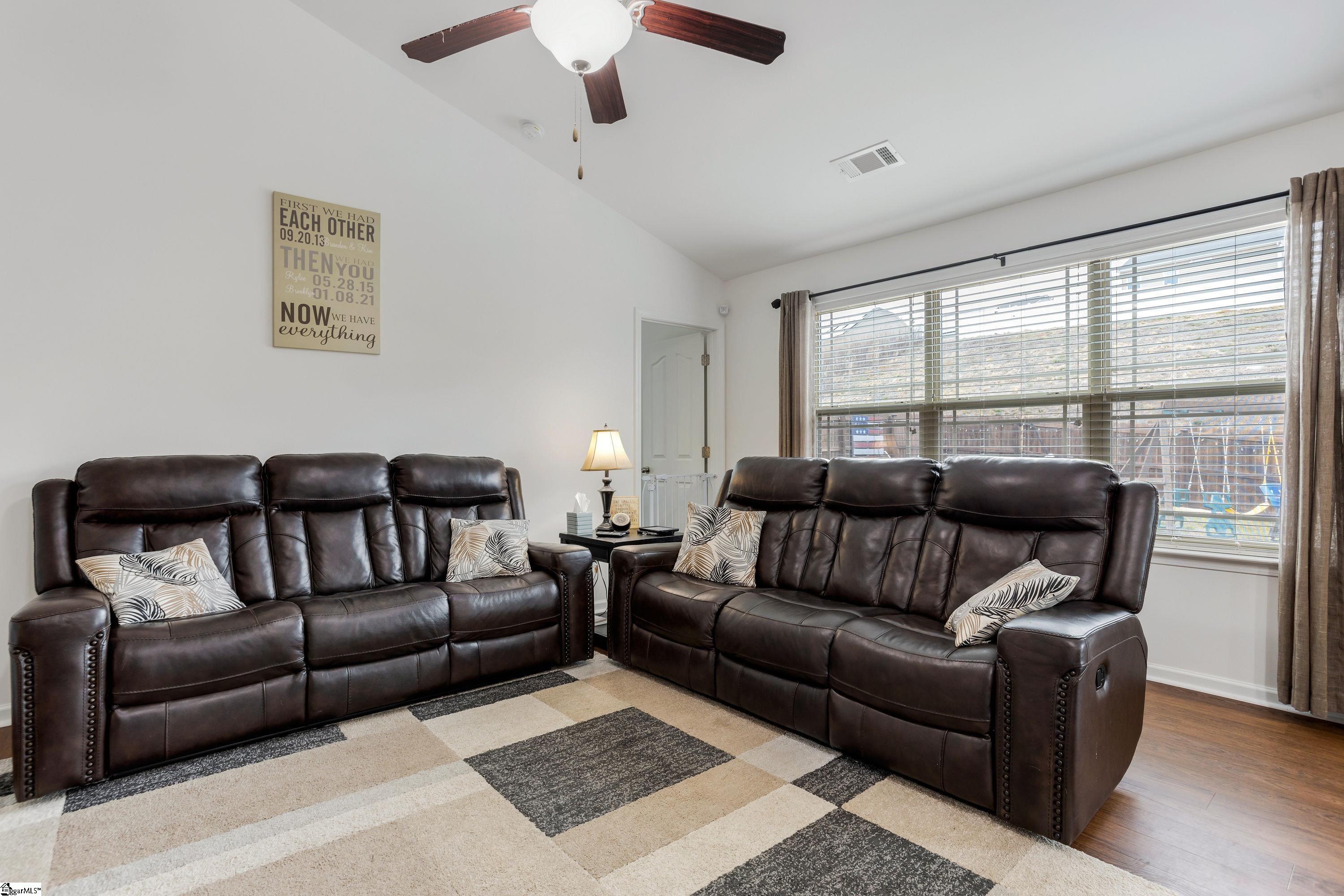 319 Riverdale Road Simpsonville, SC 29680 - Photo 8 of 34 Gallery Image 8