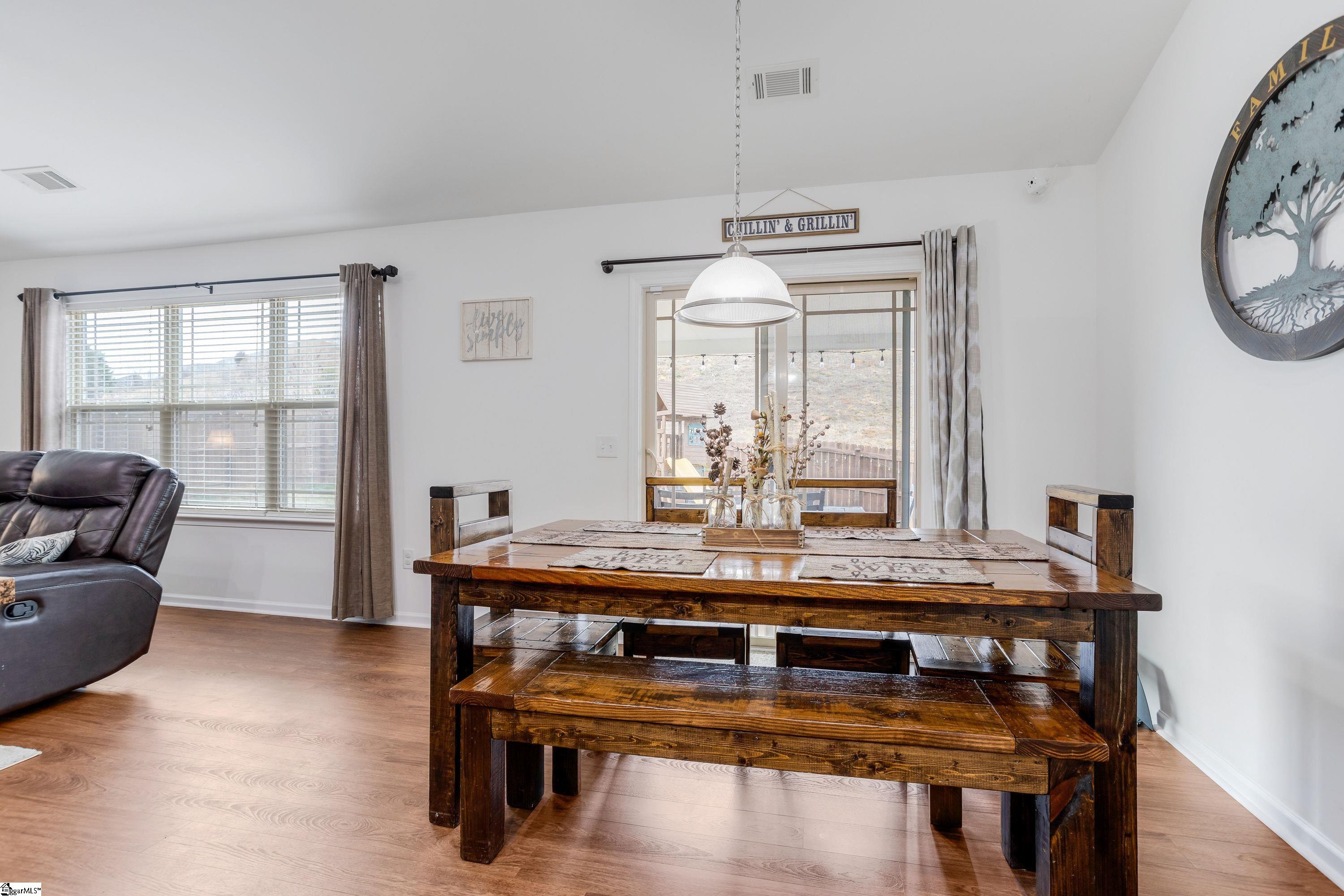 319 Riverdale Road Simpsonville, SC 29680 - Photo 10 of 34 Gallery Image 10