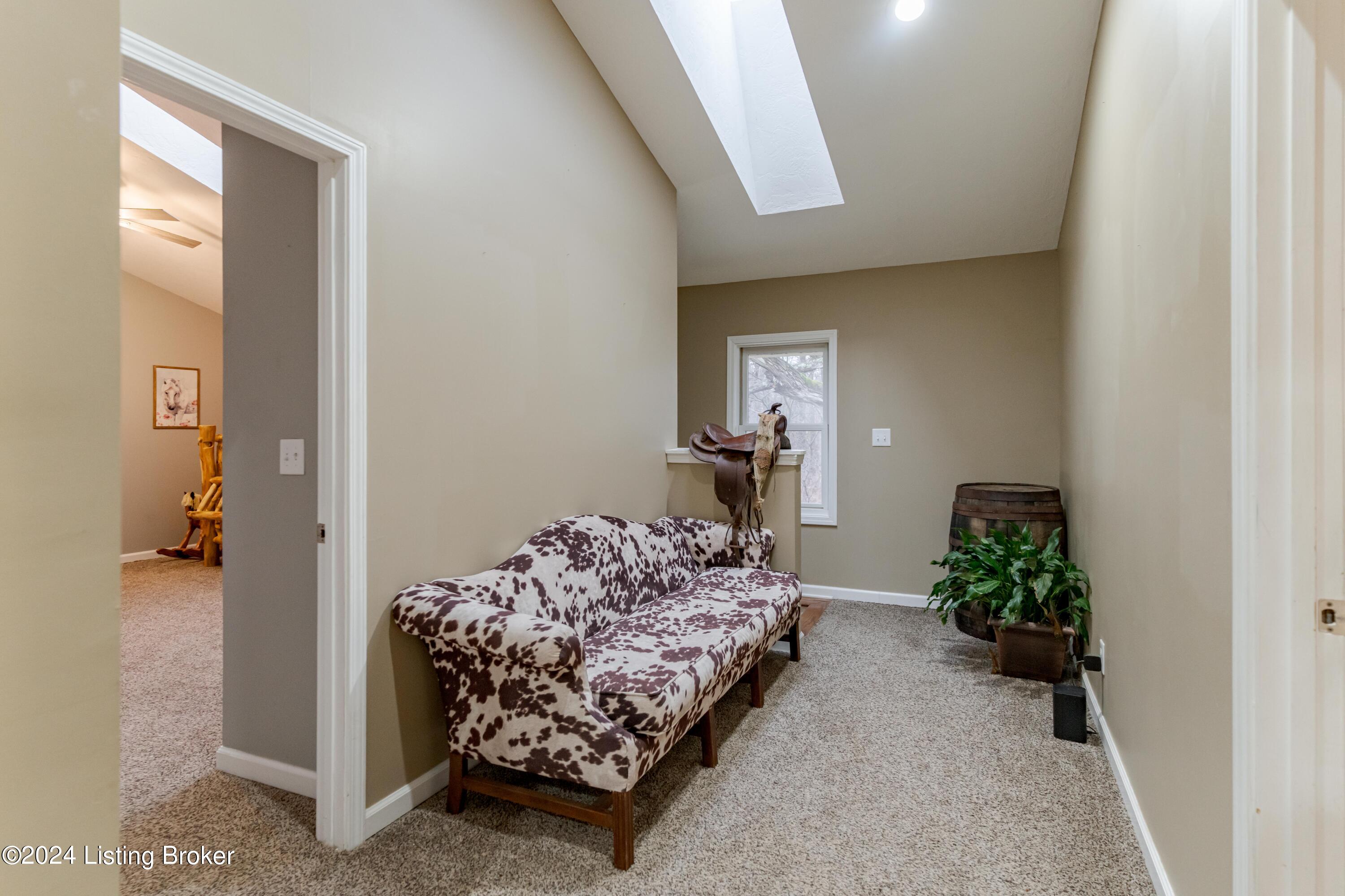 177 Fox Run Road Pendleton, KY 40055 - Photo 34 of 67 Hallway