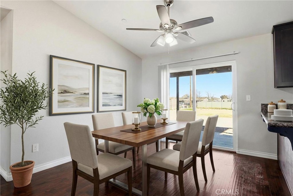 13071 Clallam Road Apple Valley, CA 92308 - Photo 15 of 37