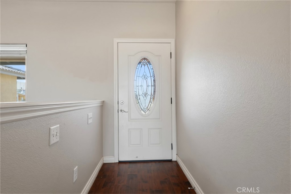 13071 Clallam Road Apple Valley, CA 92308 - Photo 5 of 37