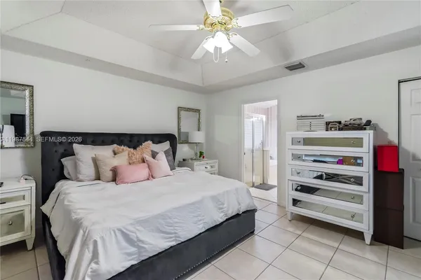 $3,900 | 1886 Northwest 145th Terrace, Pembroke Pines, FL 33028