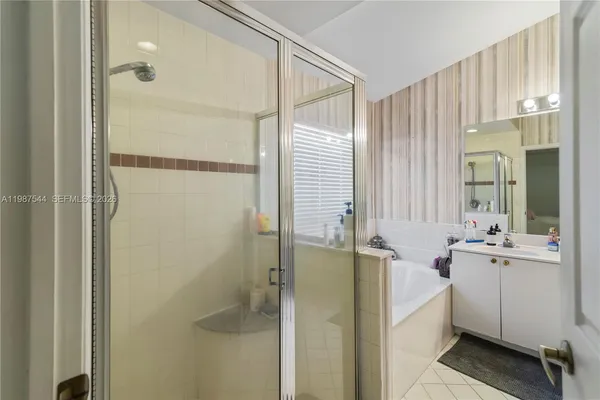 $3,900 | 1886 Northwest 145th Terrace, Pembroke Pines, FL 33028