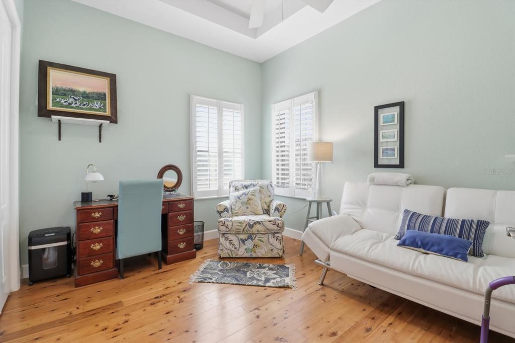 5 Palm Drive Yankeetown, FL 34498 - Photo 23 of 53 a living room with furniture and a window