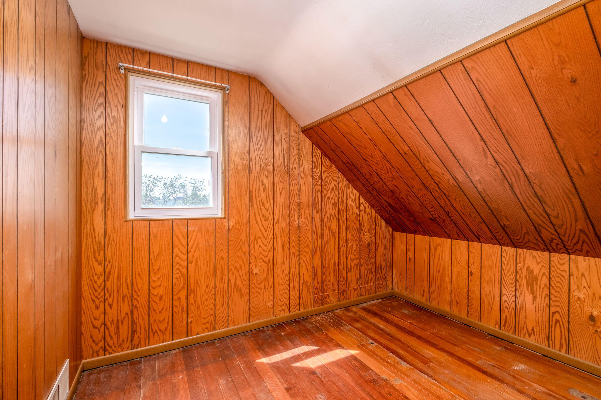 11103 North Luce Road Alma, MI 48801 - Photo 16 of 17 19-web-or-mls-DSCF6079-Edit