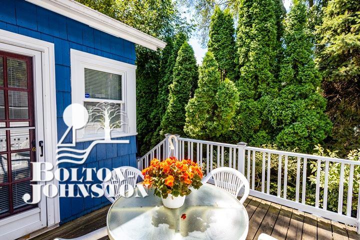 83 Mapleton Road Grosse Pointe, MI 48236 - Photo 27 of 36 Rear Deck
