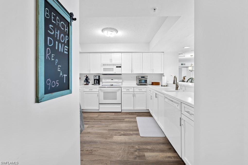 21 Bluebill Avenue, Unit B905 Naples, FL 34108 - Photo 13 of 34