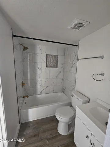 $900 | 302 South Westfall Avenue, Unit 2, Tempe, AZ 85281