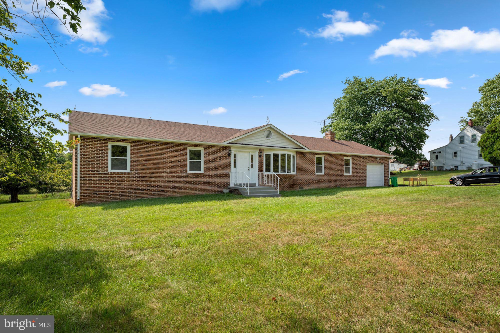 14415 South Springfield Road Brandywine, MD 20613 - Photo 2 of 27