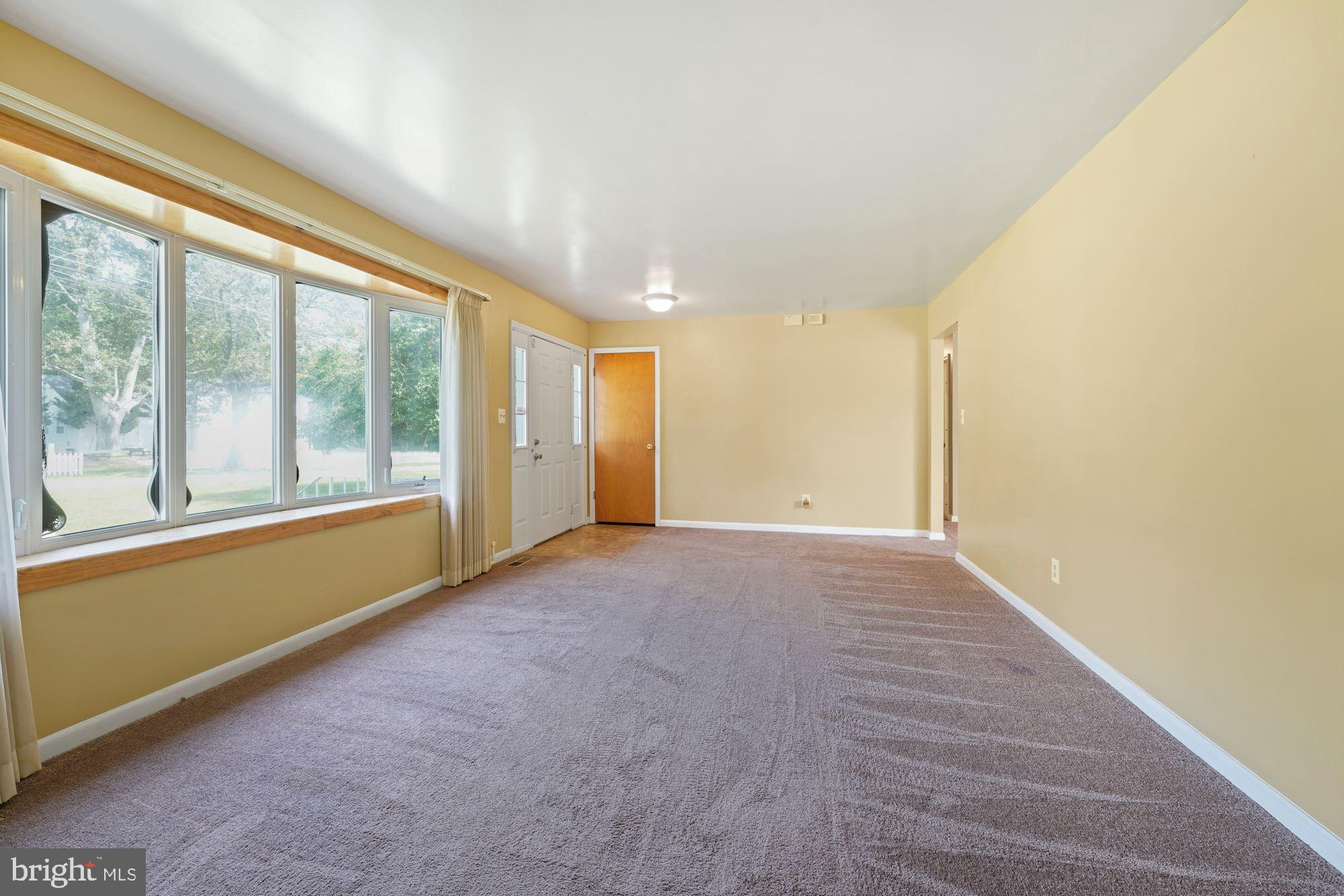 14415 South Springfield Road Brandywine, MD 20613 - Photo 4 of 27