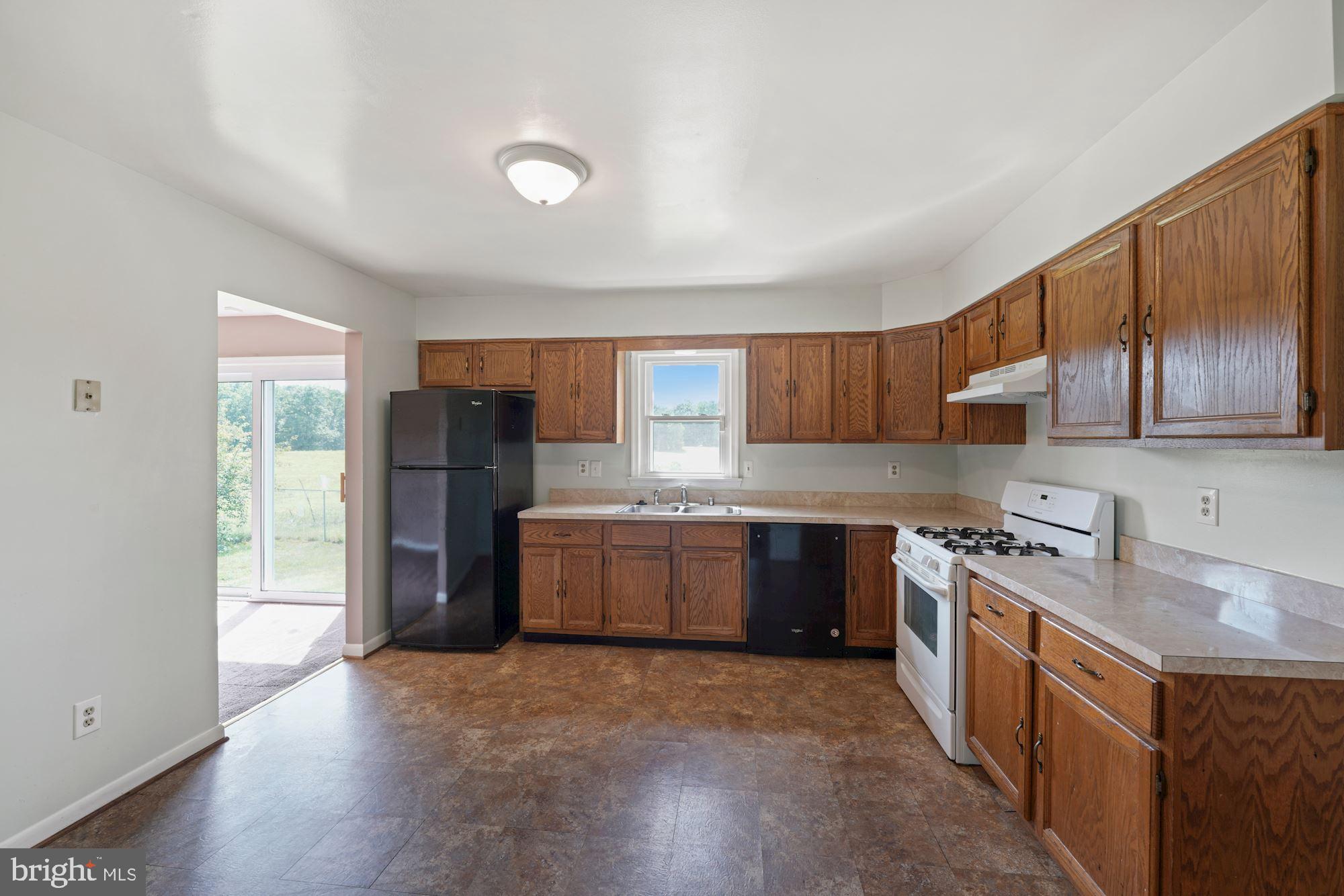 14415 South Springfield Road Brandywine, MD 20613 - Photo 9 of 27