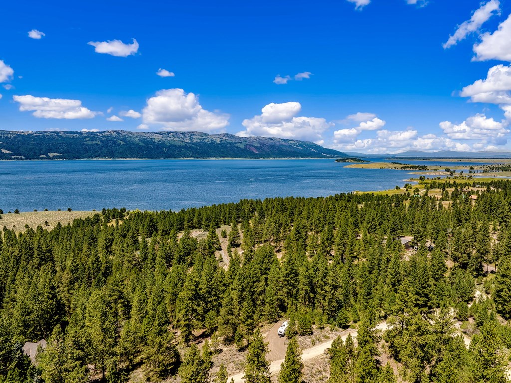 1497 Pine Ridge Drive, Unit 5 Cascade, ID 83611 - Photo 31 of 33