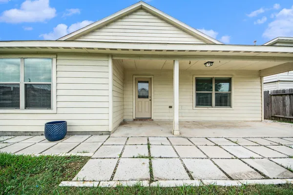 $2,000 | 20330 Louetta Reach Drive, Spring, TX 77388