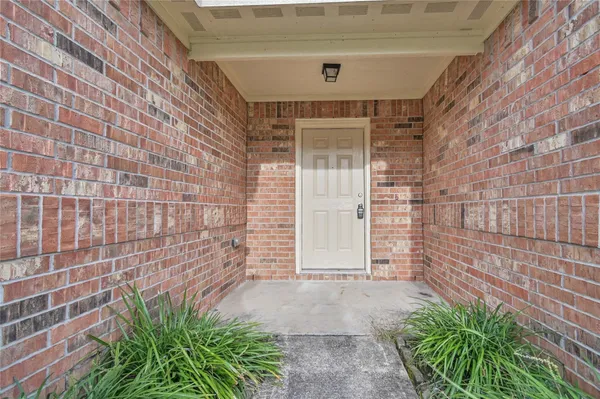 $2,000 | 20330 Louetta Reach Drive, Spring, TX 77388