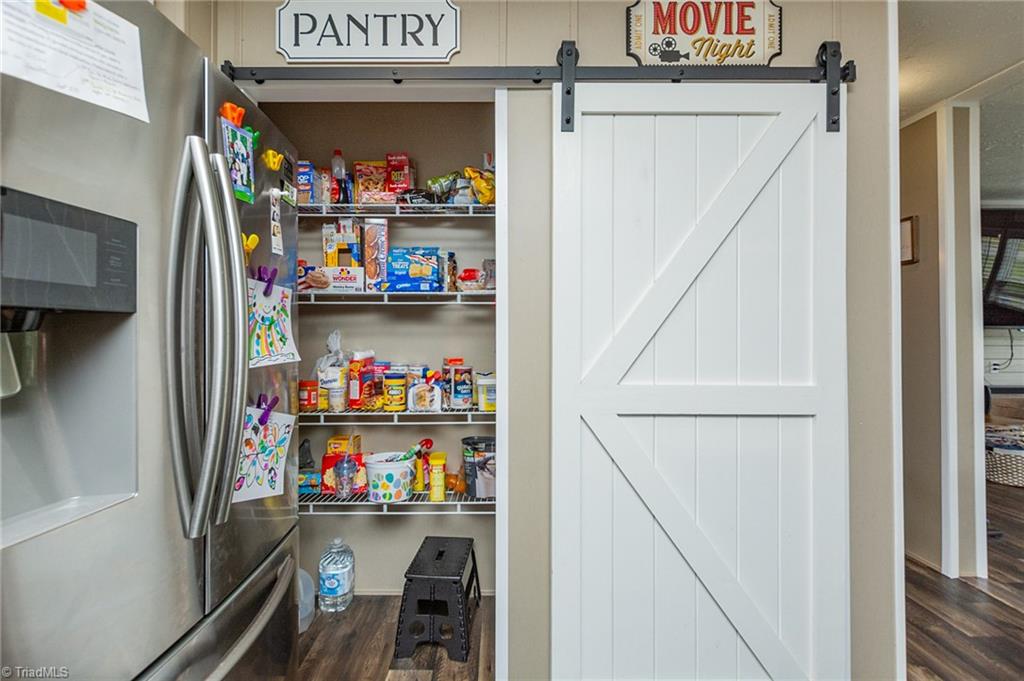 220 Bluejay Road Reidsville, NC 27320 - Photo 18 of 40 barn door pantry