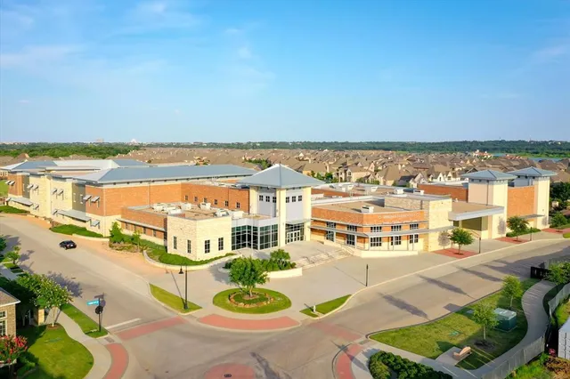 $525,000 | 3926 Jasmine Fox Lane, Arlington, TX 76005