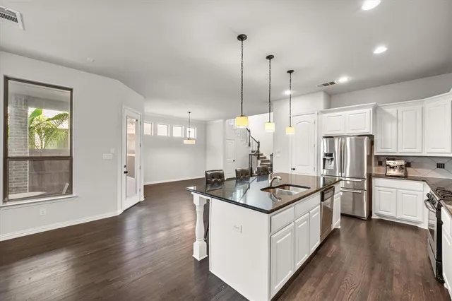 $525,000 | 3926 Jasmine Fox Lane, Arlington, TX 76005