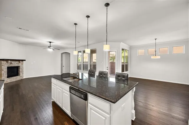 $525,000 | 3926 Jasmine Fox Lane, Arlington, TX 76005