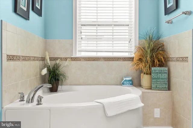 a view of a living room