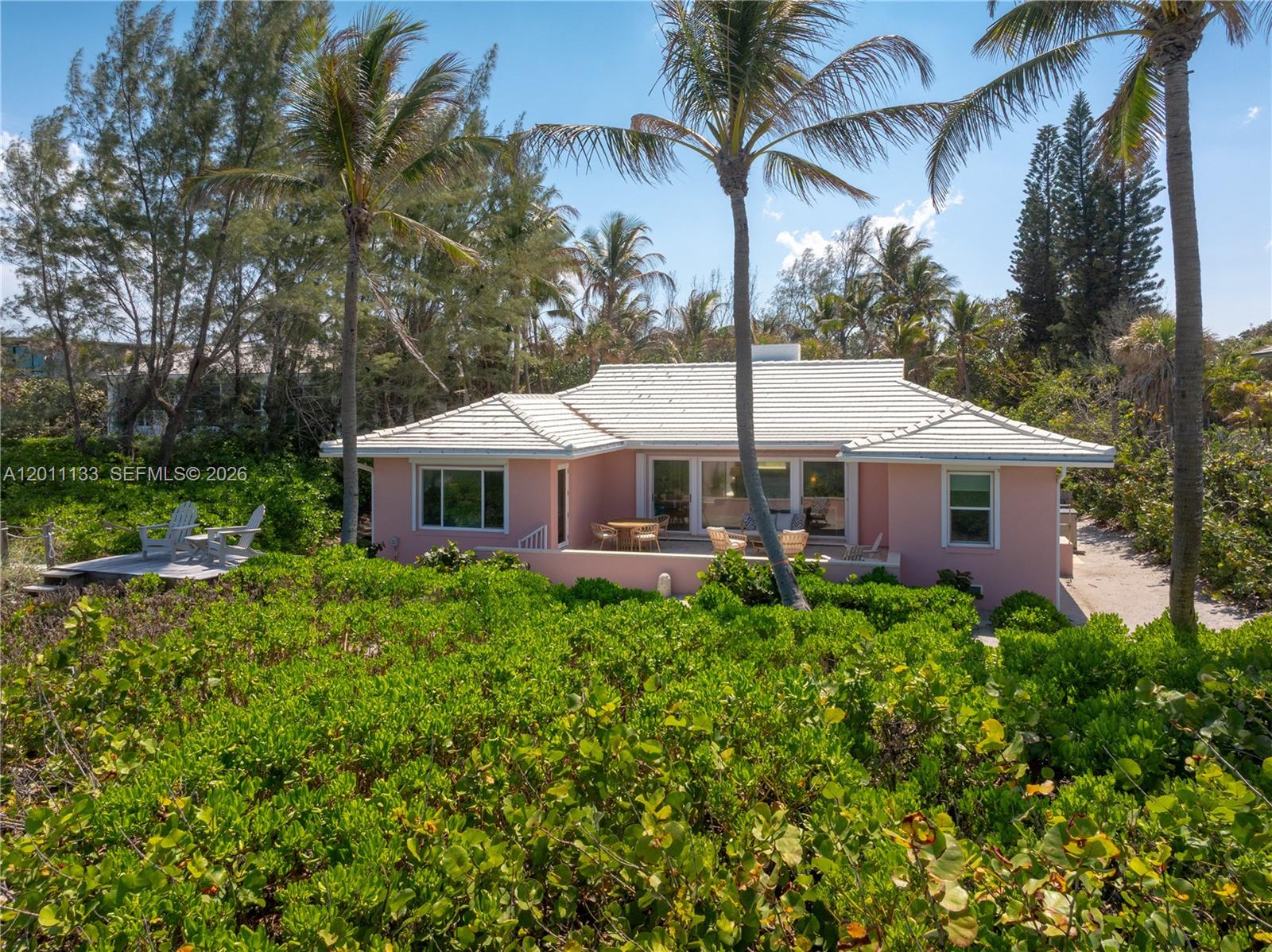 55 North Beach Road Jupiter Island, FL 33455 - Photo 6 of 56