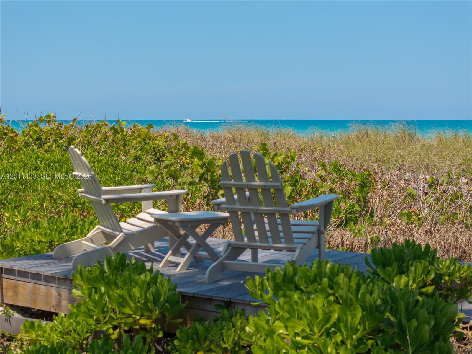 55 North Beach Road Jupiter Island, FL 33455 - Photo 10 of 56