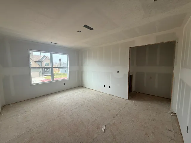 $425,000 | 321 Galway Drive, Clarksville, TN 37042