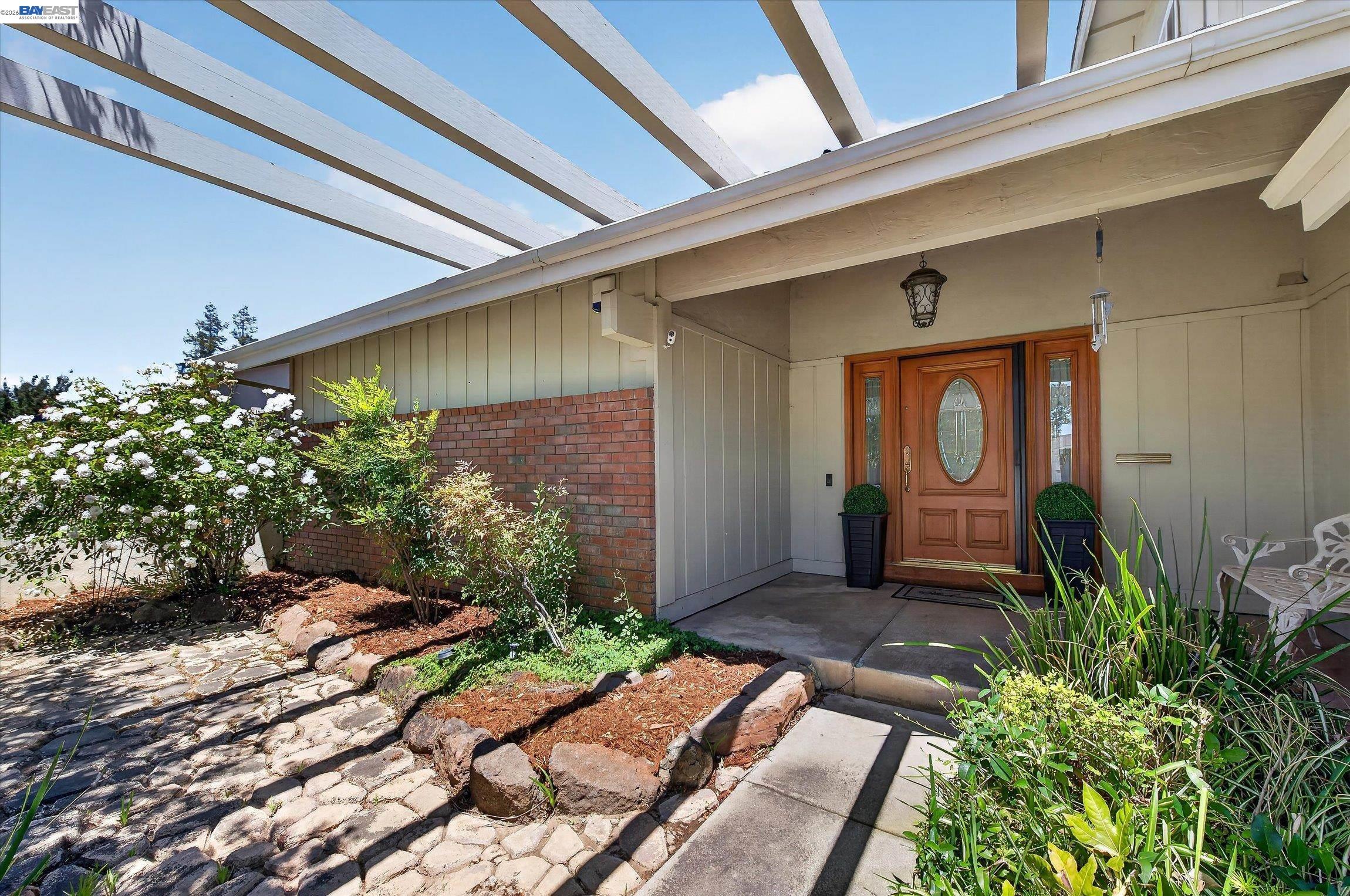 2360 Hampton Road Livermore, CA 94550 - Photo 4 of 41