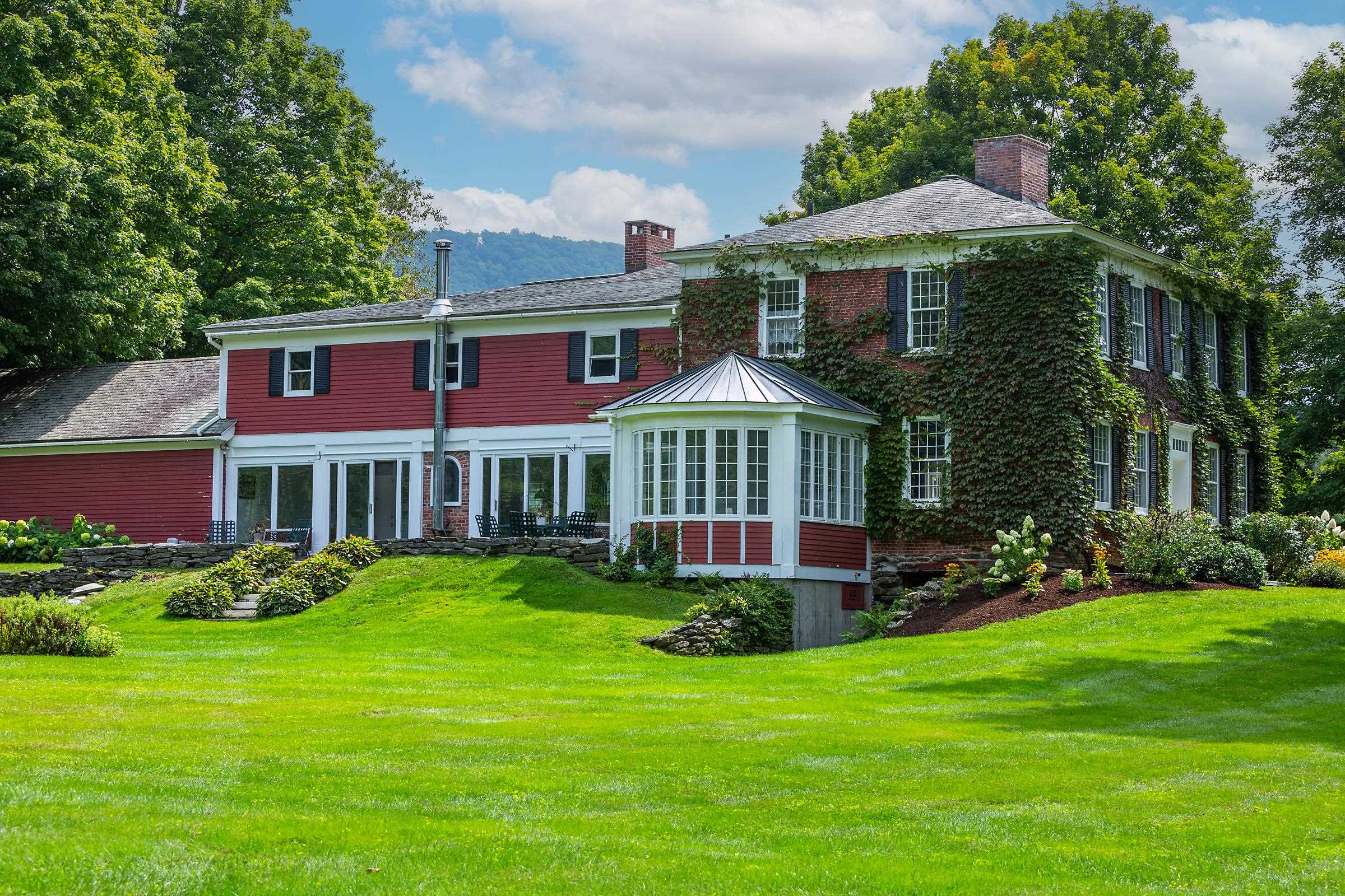 1121 Herrick Brook Road Pawlet, VT 05761 - Photo 4 of 40